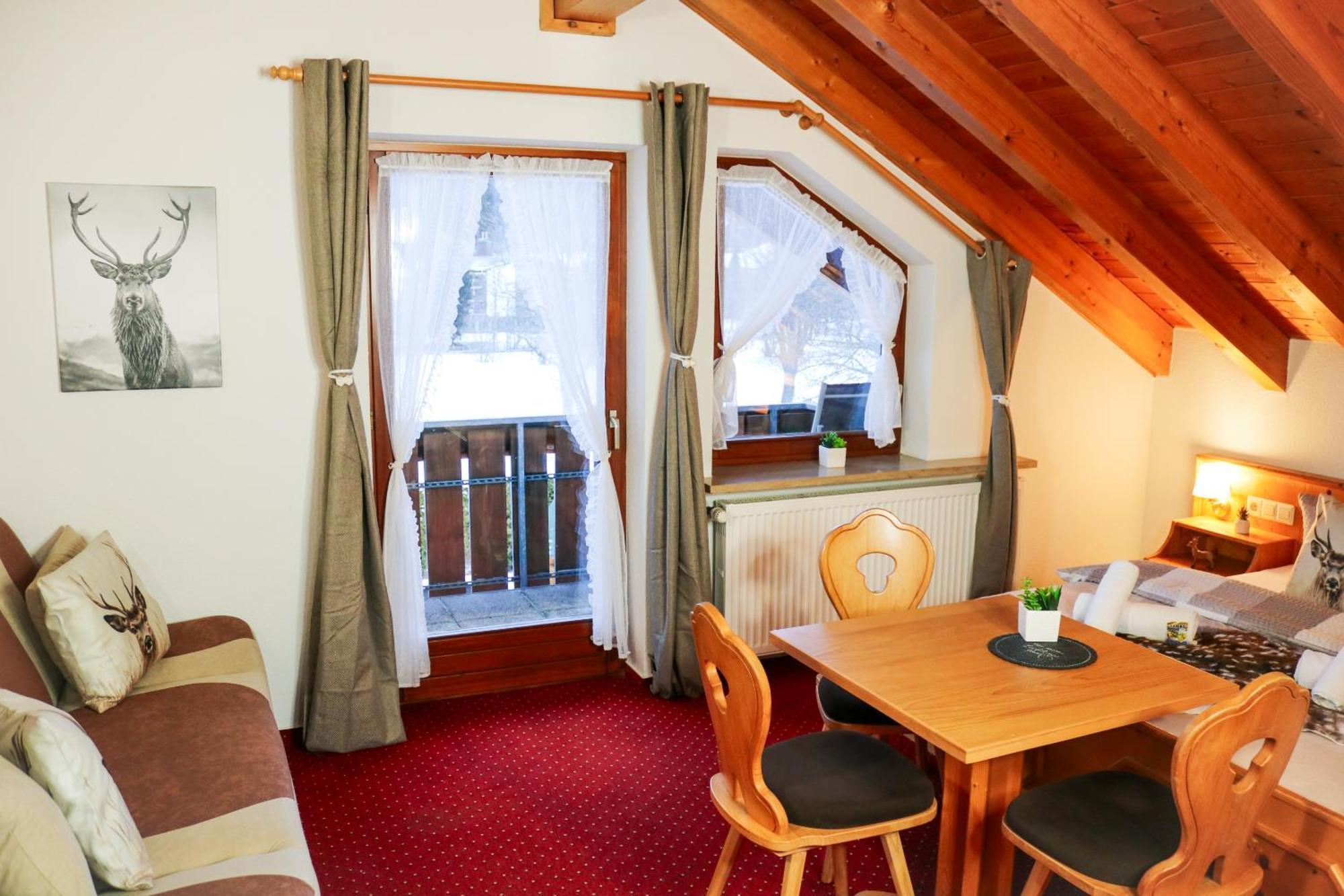 House Of Happiness By Apartmentglueck Schluchsee Room photo
